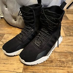 Adidas Primeknit ‘Core Black’